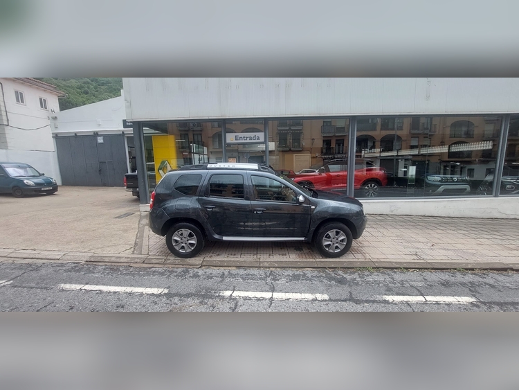 Dacia Duster 4x4 diesel 110cv foto 2